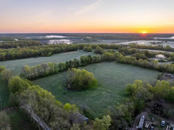 26501 & 26503 S Redbud Rd, Freeman, MO 64746