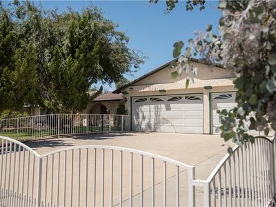 863 E 4th St, Ontario, CA, 91764