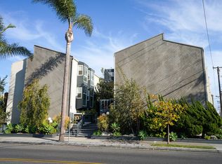 320 12th St APT 10, Seal Beach, CA 90740