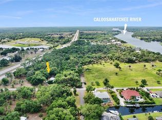 2020 Mitchell Ave, Alva, FL 33920