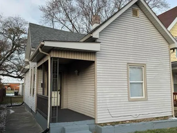 1319 Woodbine Pl, Fort Wayne, IN 46803