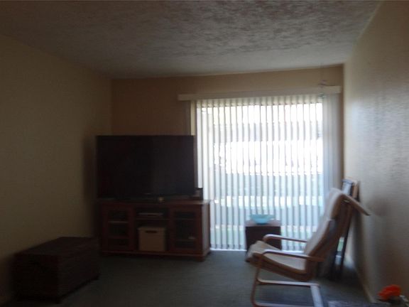 3rd image of 2816 S Bartell Dr APT 3
