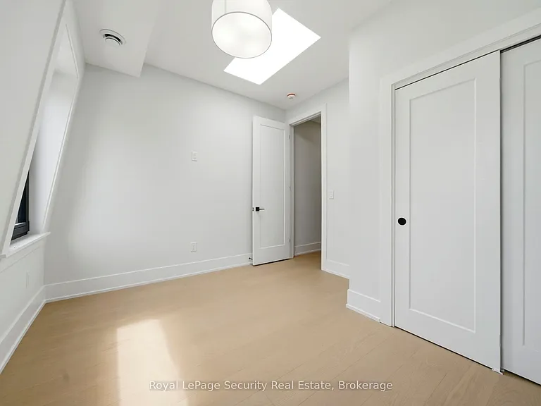 21 Belmont St #2 — Photo 10