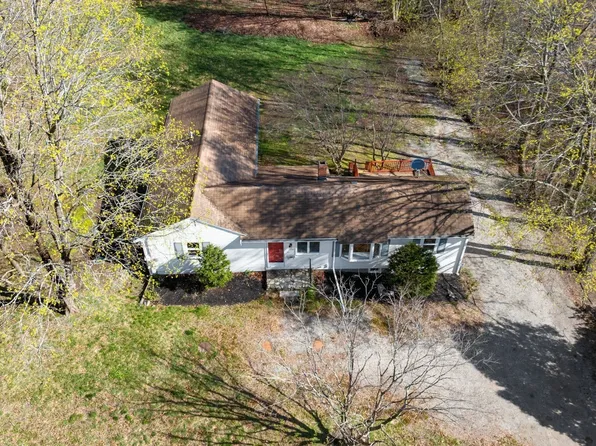 203 High St, Hingham, MA 02043