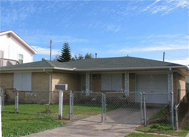 1st image of 5507 Avenue O 1/2