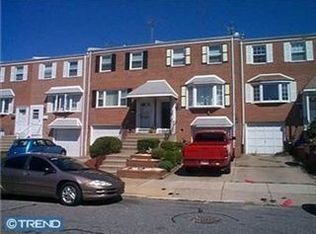 10714 Philcrest Rd, Philadelphia, PA 19154