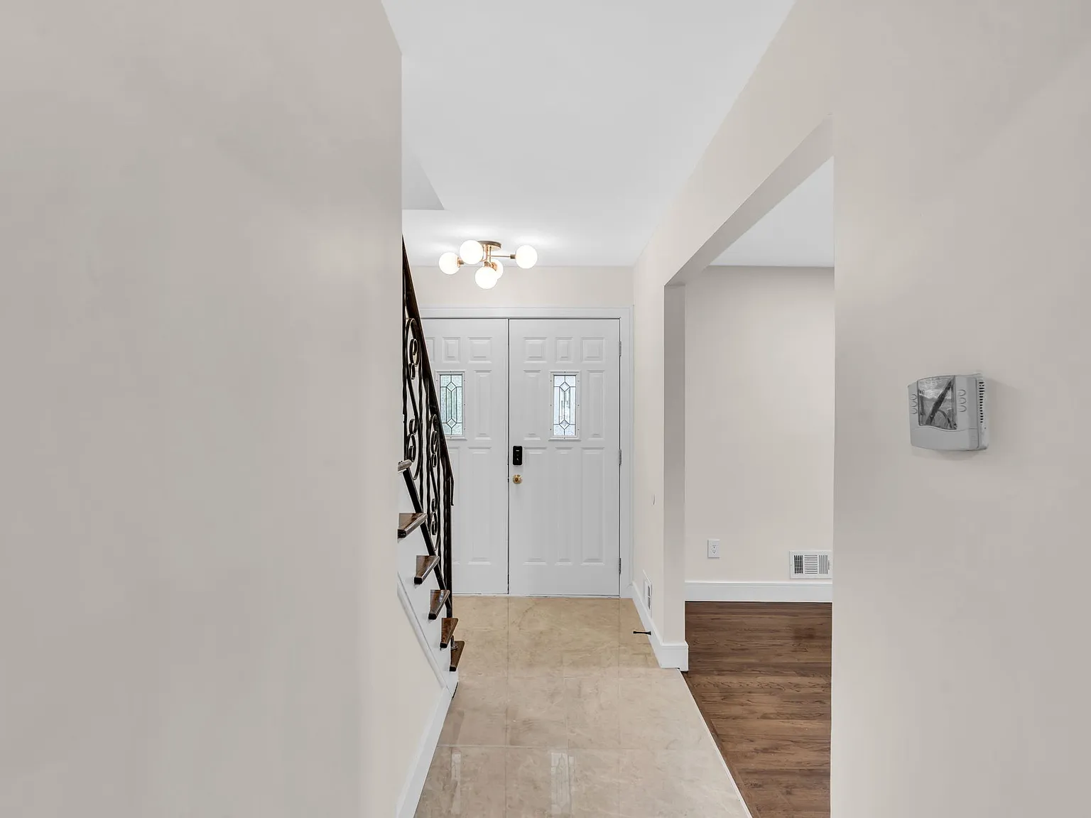 4 bed, 2225 sqft, $3,800 — Photo 4