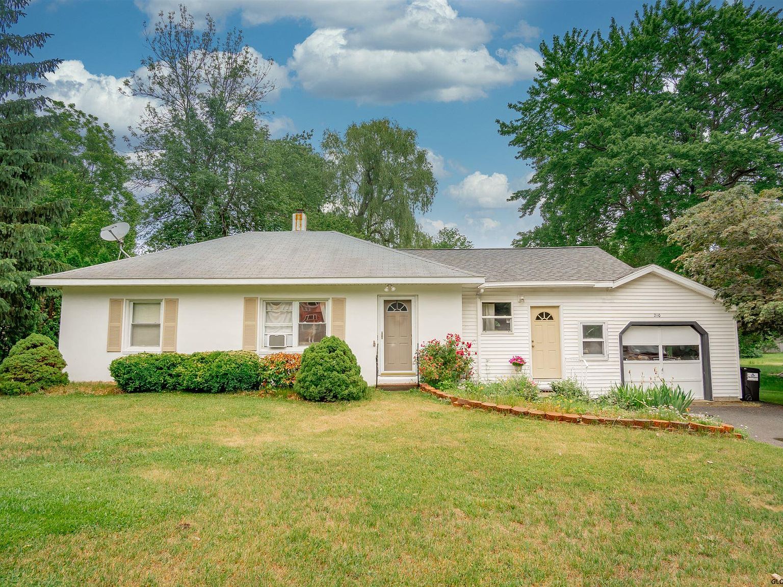 210 HETCHELTOWN Road, Glenville, NY 12302 Zillow