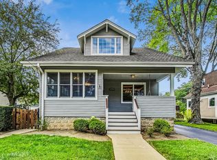 416 N Douglas Ave, Arlington Heights, IL