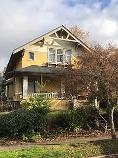 Craftsman house in upper Queen Anne residential neighborhood, unit in basement.