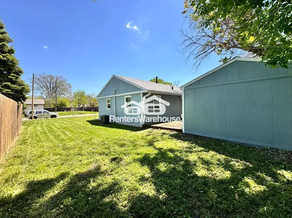 1328 E 28th St, Des Moines, IA 50317