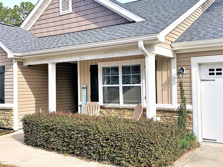 422 Ridgeway Dr — Photo 4