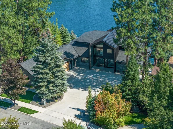 1014 S Riverside Harbor Dr, Post Falls, ID 83854