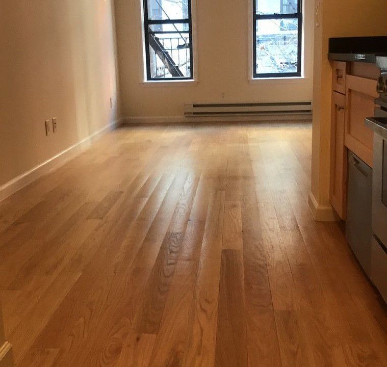 2nd image of 283 Mott St APT 3S