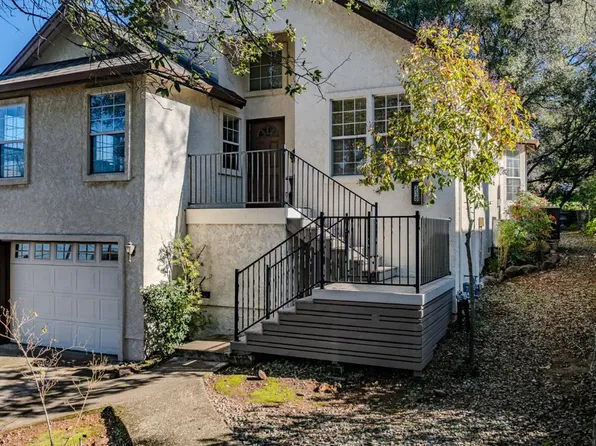 238 Highland Dr, Sutter Creek, CA 95685