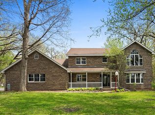 13N055 Engel Rd, Sycamore, IL 60178