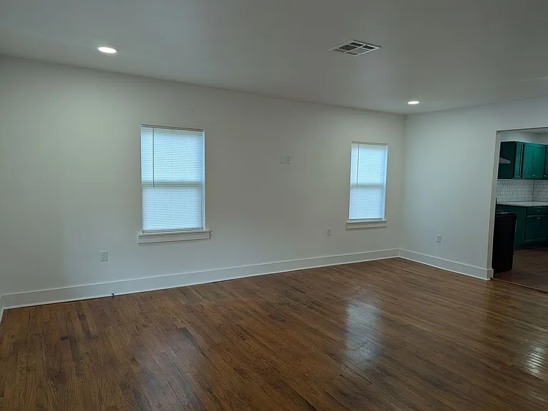 324 Saint Joseph St — Photo 8