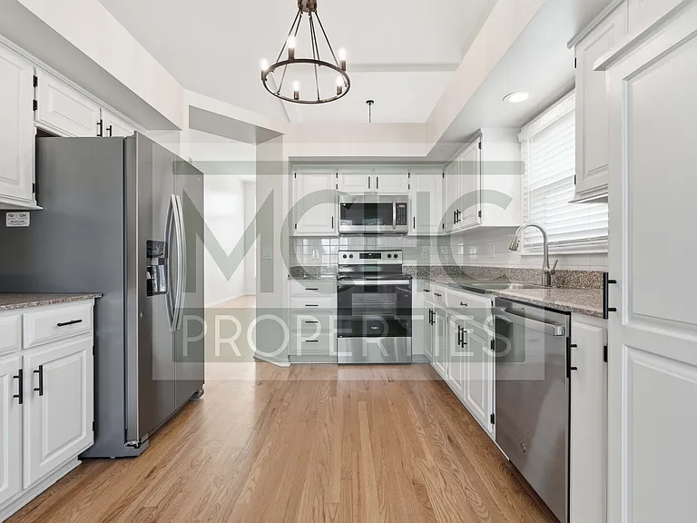 15239 Goodman St — Photo 14