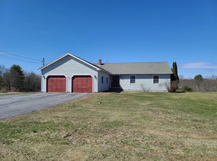 5 Caron St, Lisbon, ME 04250