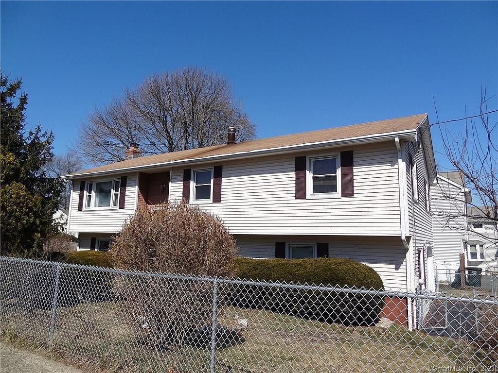 818 Buckingham Ave, Milford, CT 06460 Zillow