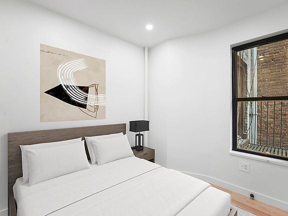 3rd image of 159 Prince St APT 19