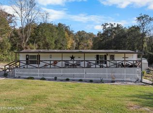 221 Sinnamon Ln, Rutledge, TN 37861