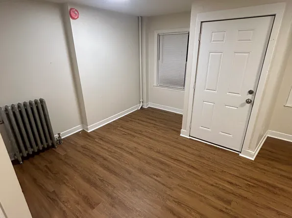 (undisclosed Address), Manchester, CT 06040