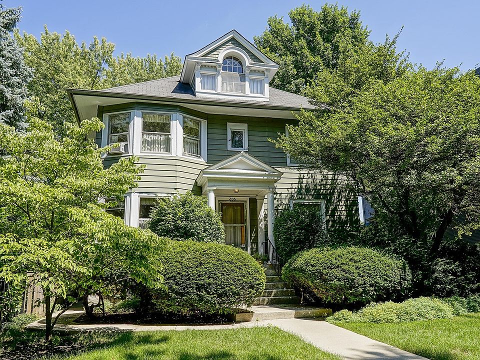 1st image of 206 S Grove Ave