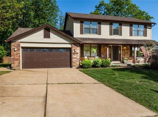 1618 La Palma Dr, Fenton, MO 63026