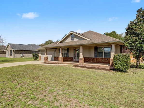 2395 Barberee Dr, Crestview, FL 32536