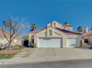 14 Barton Spring Cir, Henderson, NV 89074