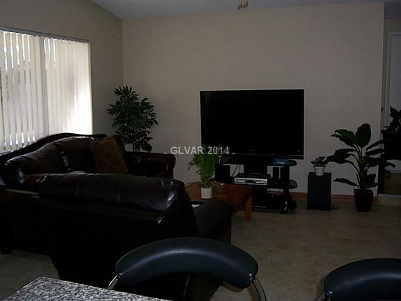 5th image of 6221 Eugene Ave