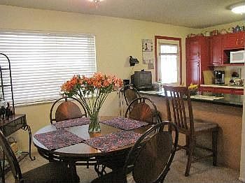 4th image of 2830 Briarcote Ln