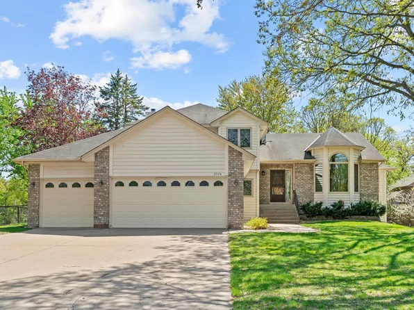 2078 128th Ln NW, Coon Rapids, MN 55448