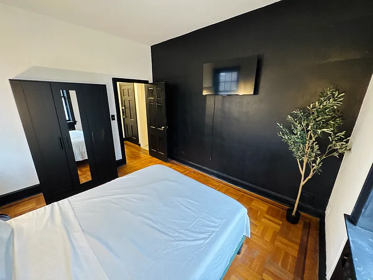 307 York St #3 — Photo 9
