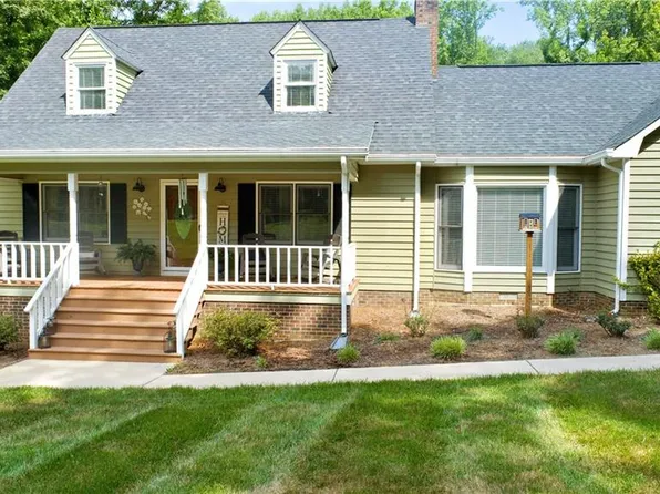 105 Weaver St, Randleman, NC 27317