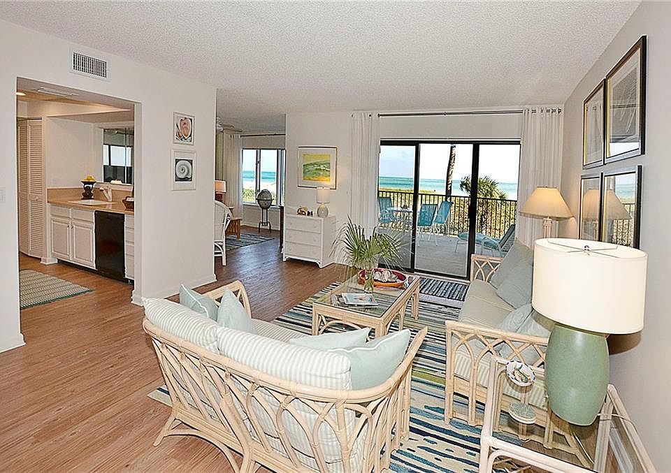 1st image of 1616 Ocean Dr APT 204