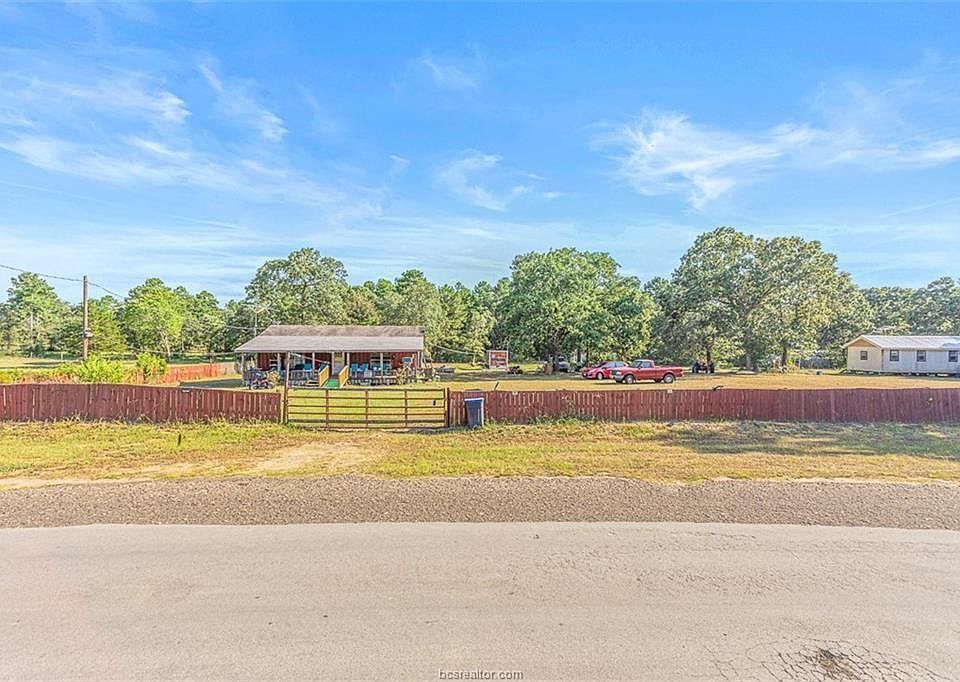 1st image of 5596 Evergreen Forest Ln