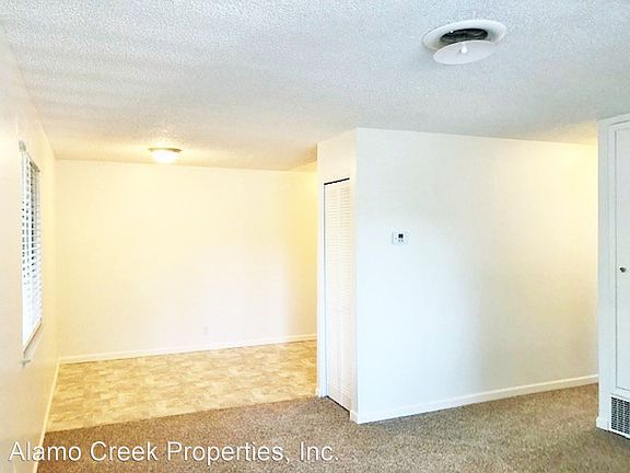 5th image of 407 Alamo Creek Ct #8539326