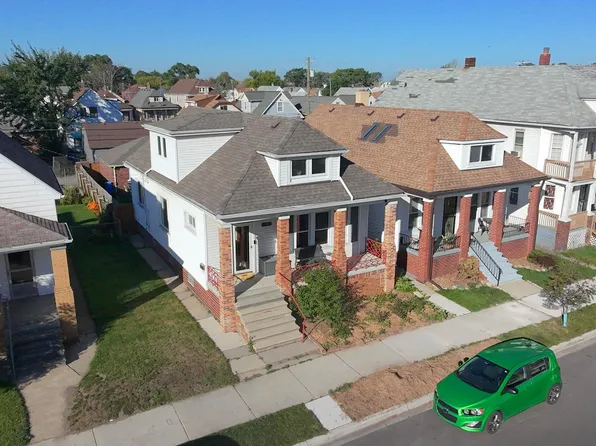12051 Fleming St, Hamtramck, MI 48212