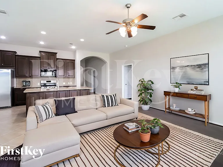26122 Serenity Oaks Dr — Photo 3