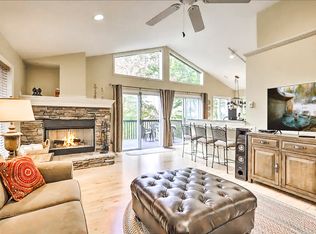 122 Wild Daisy Ln, Banner Elk, NC 28604