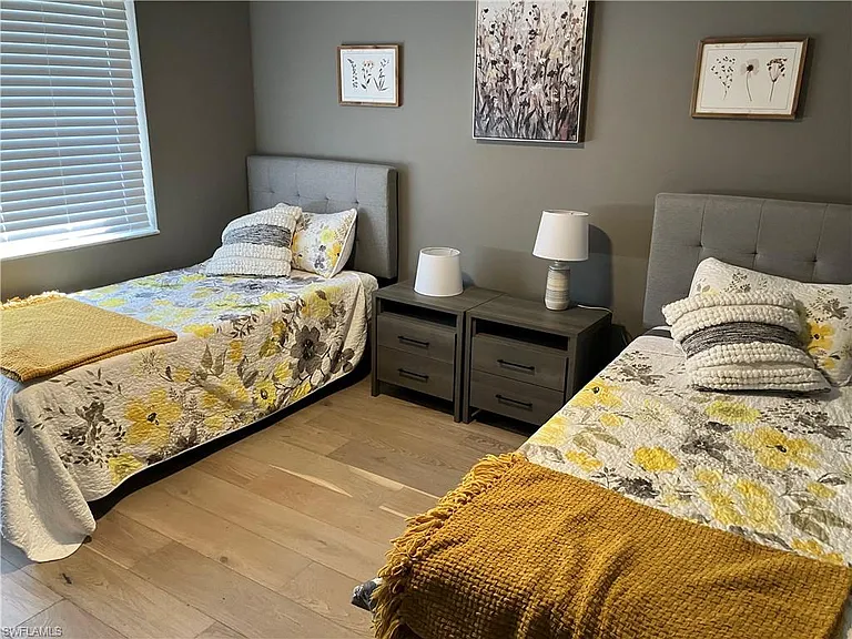 4180 Looking Glass Ln #4102 — Photo 8