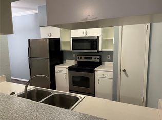 8100 Cambridge St APT 129, Houston, TX 77054