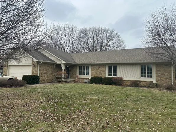 1400 Hillside Dr, Franklin, IN 46131