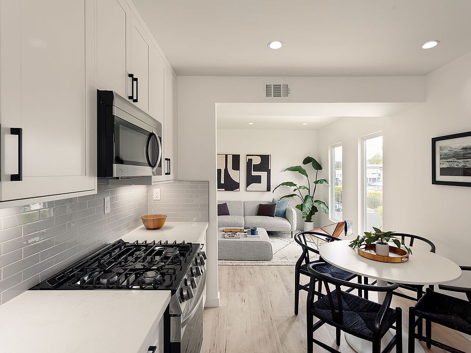 1st image of 1319 S Saint Andrews Pl #2