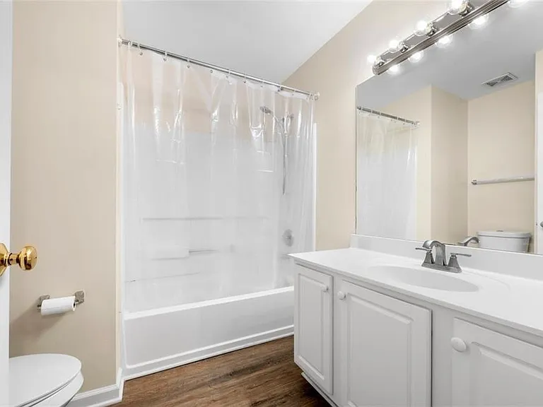 3944 Howell Park Rd — Photo 28