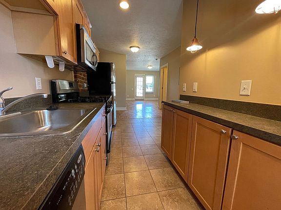 5th image of 102 N 34th St #8-A600
