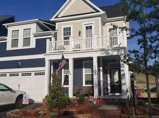 17945 Woods View Dr, Dumfries, VA 22026