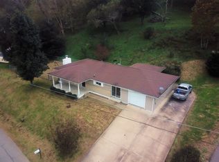 963 County Road 104, Chesapeake, OH 45619